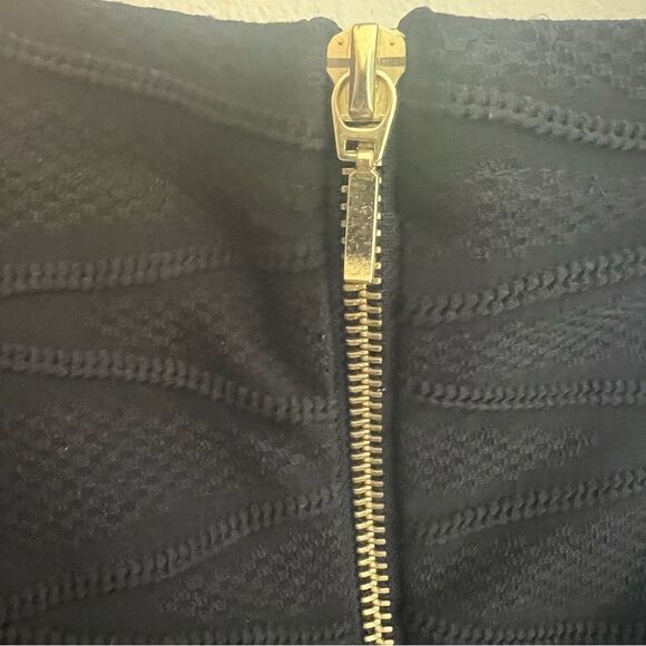 Off-shoulder black Bodycon midi dress gold zipper back NWT Size 10 Premier Amour - Picture 9 of 12